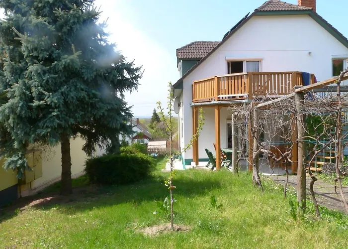Labdarozsa Apartmanhouse Apartment Fonyód